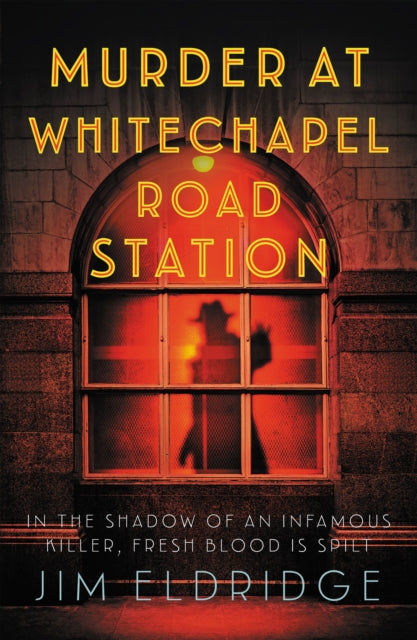 9780749031565, Murder at Whitechapel Road Station : The gripping wartime murder mystery
