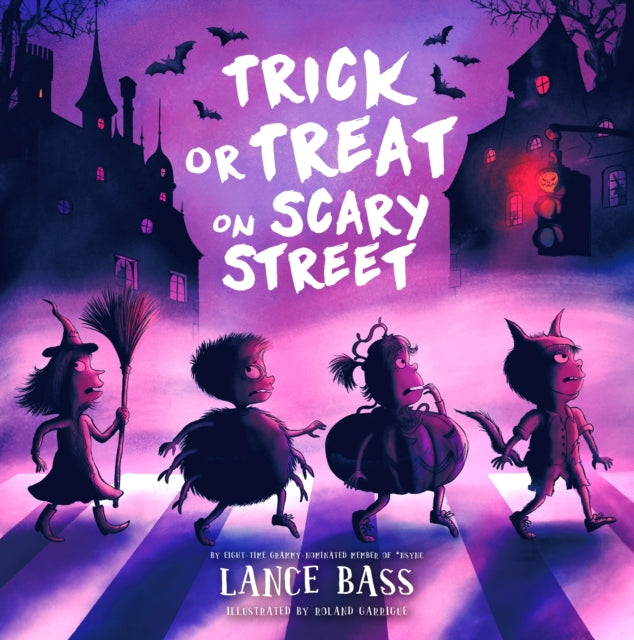 9781454958307-Trick or Treat on Scary Street